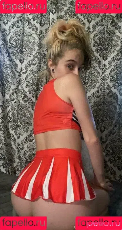 Lovely Lina Onlyfans Photo Gallery 