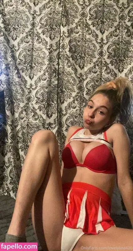 Lovely Lina Onlyfans Photo Gallery 