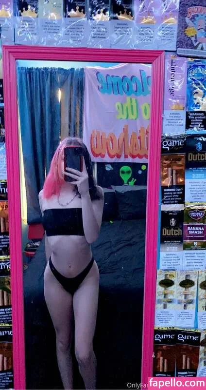 Lovely Lina Onlyfans Photo Gallery 