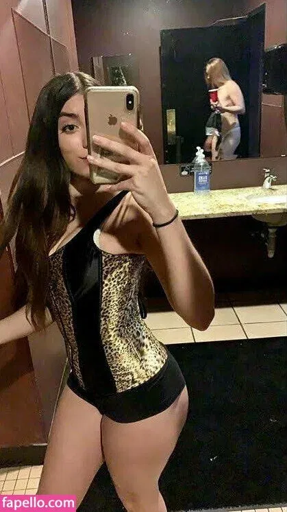 J.zxy_fresh Onlyfans Photo Gallery 