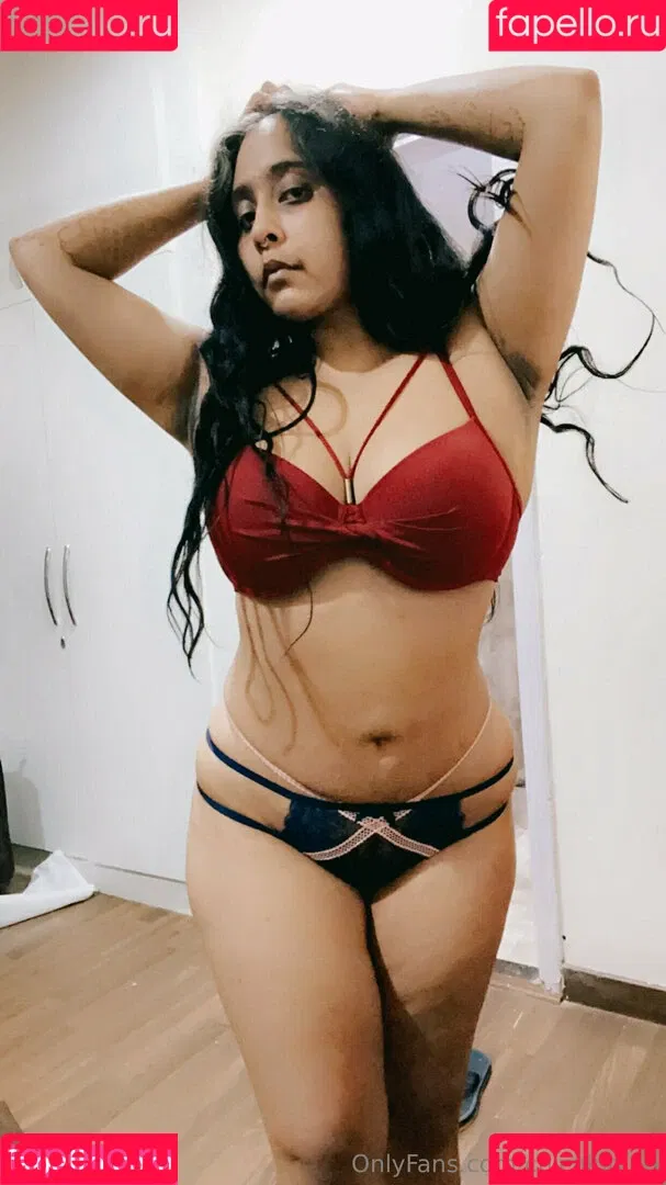 Chicaindian Onlyfans Photo Gallery 