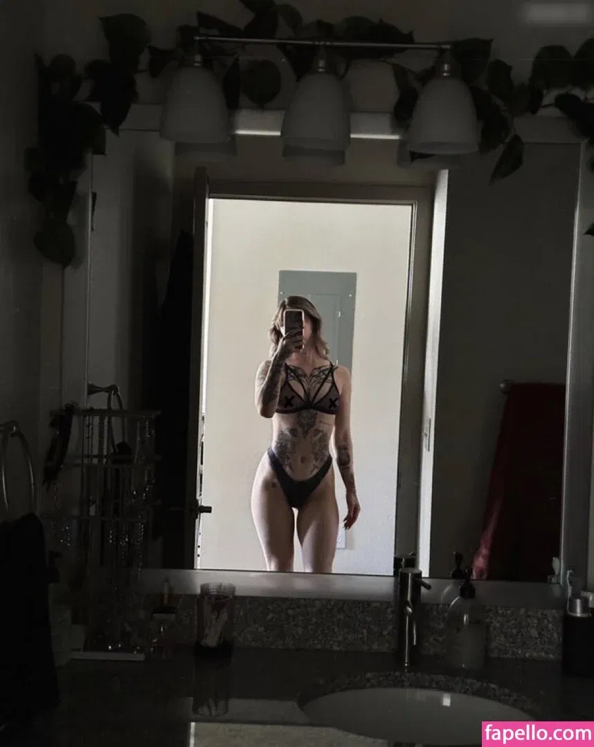 Ricebowll Onlyfans Photo Gallery 