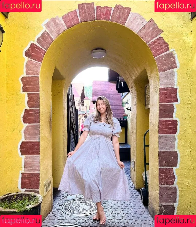 Abigail Cristea Onlyfans Photo Gallery 