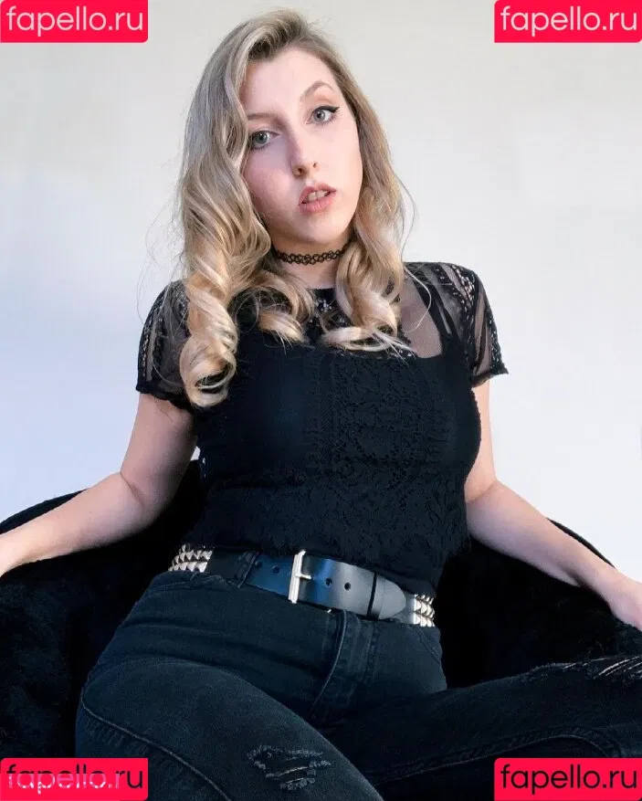 Abigail Cristea Onlyfans Photo Gallery 