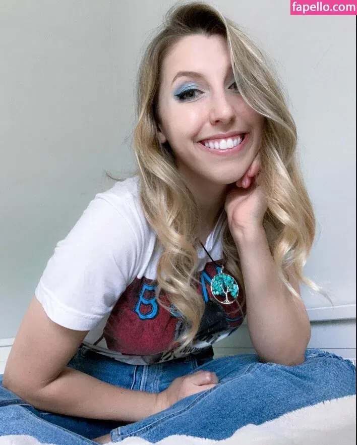 Abigail Cristea Onlyfans Photo Gallery 