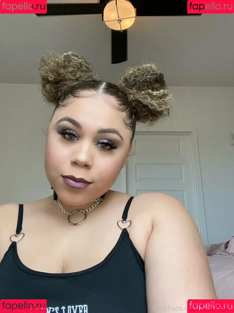 Sadiebbyc Onlyfans Photo Gallery 