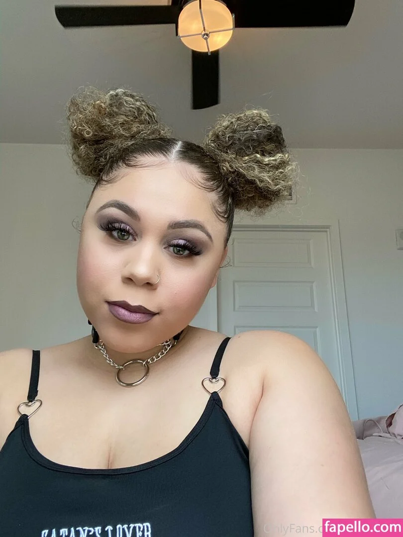 Sadiebbyc Onlyfans Photo Gallery 