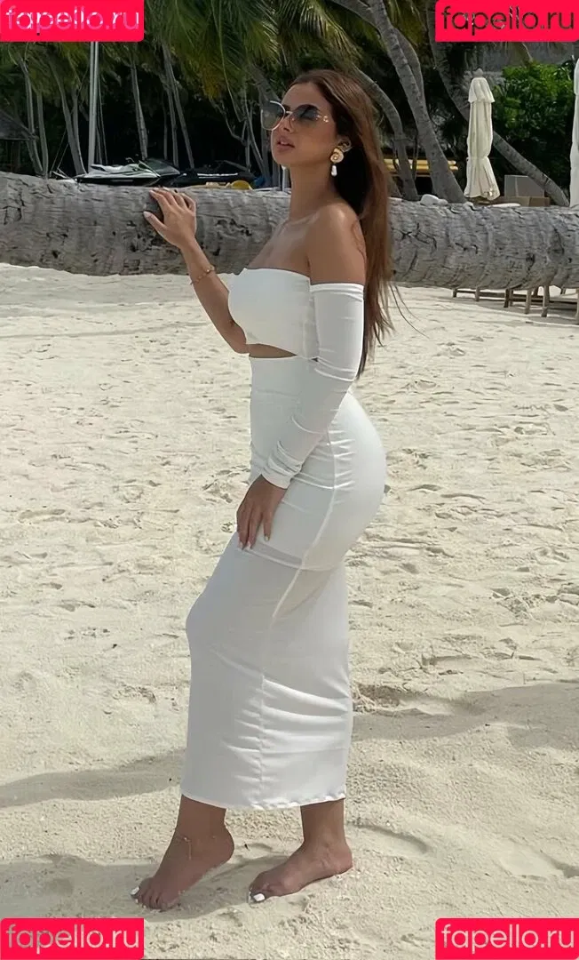 Menna Arafa Onlyfans Photo Gallery 