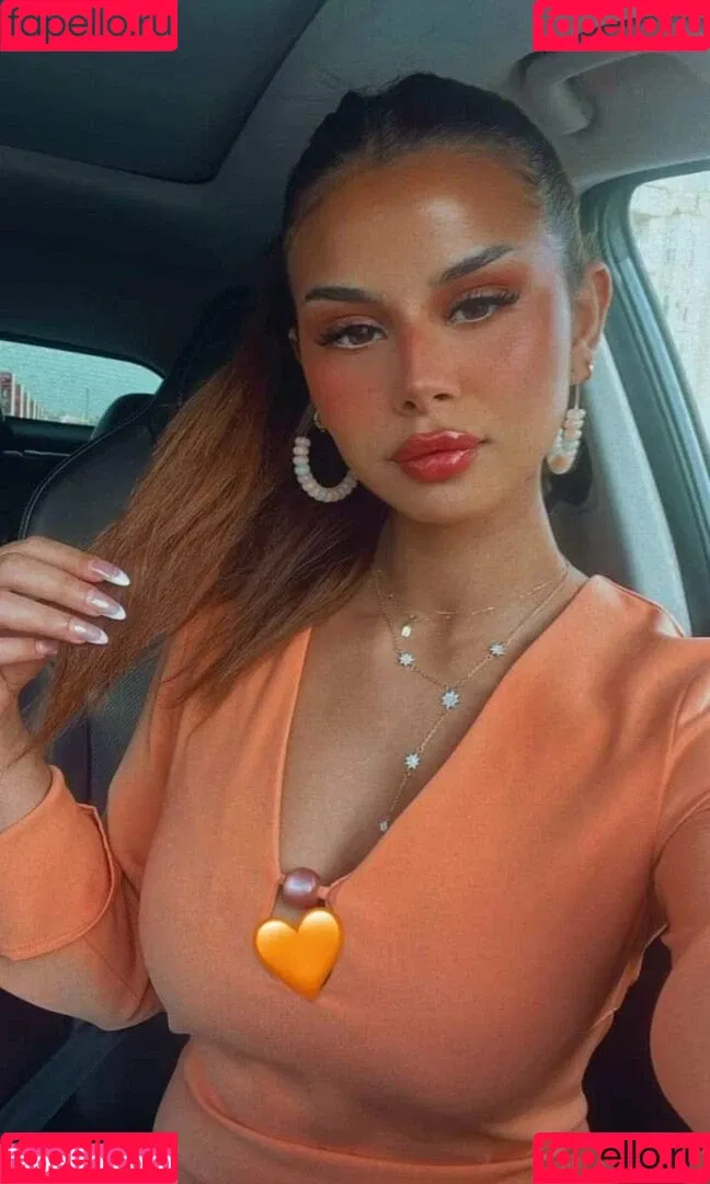 Menna Arafa Onlyfans Photo Gallery 