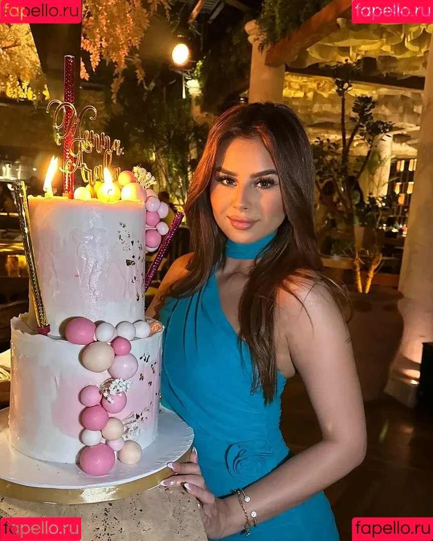 Menna Arafa Onlyfans Photo Gallery 