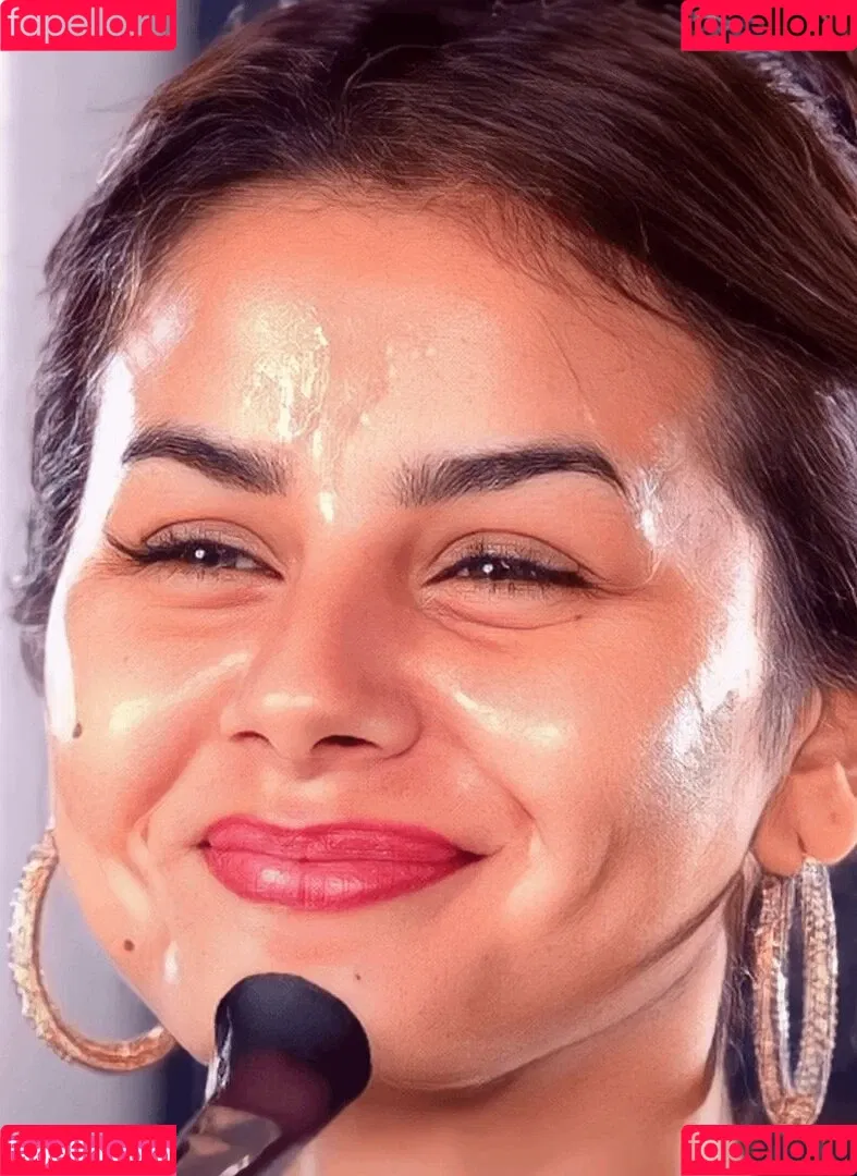 Menna Arafa Onlyfans Photo Gallery 