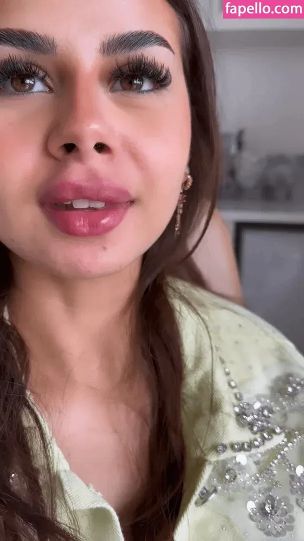 Menna Arafa Onlyfans Photo Gallery 