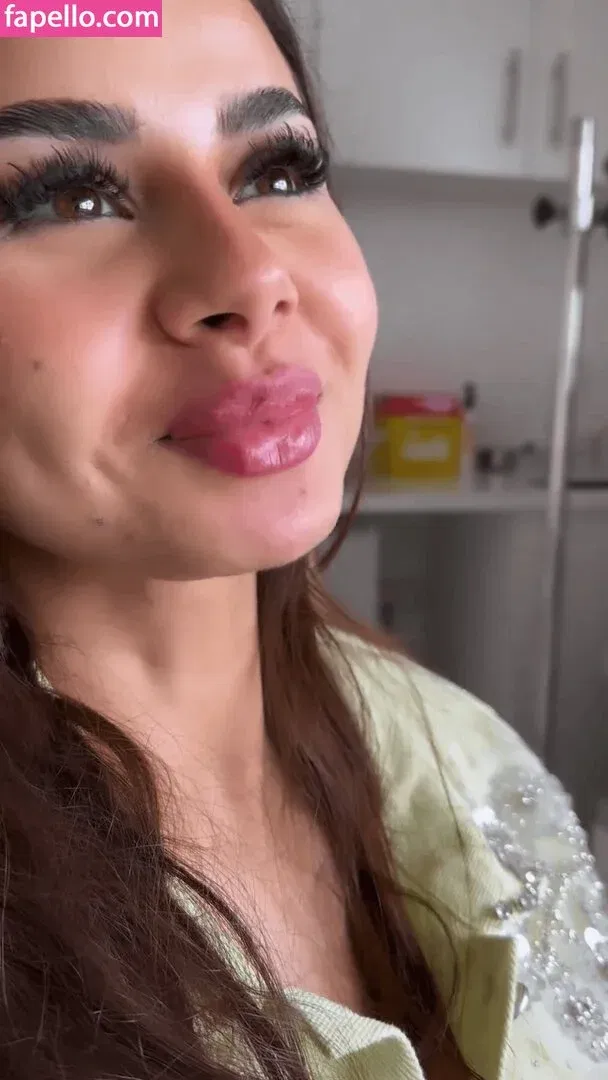 Menna Arafa Onlyfans Photo Gallery 