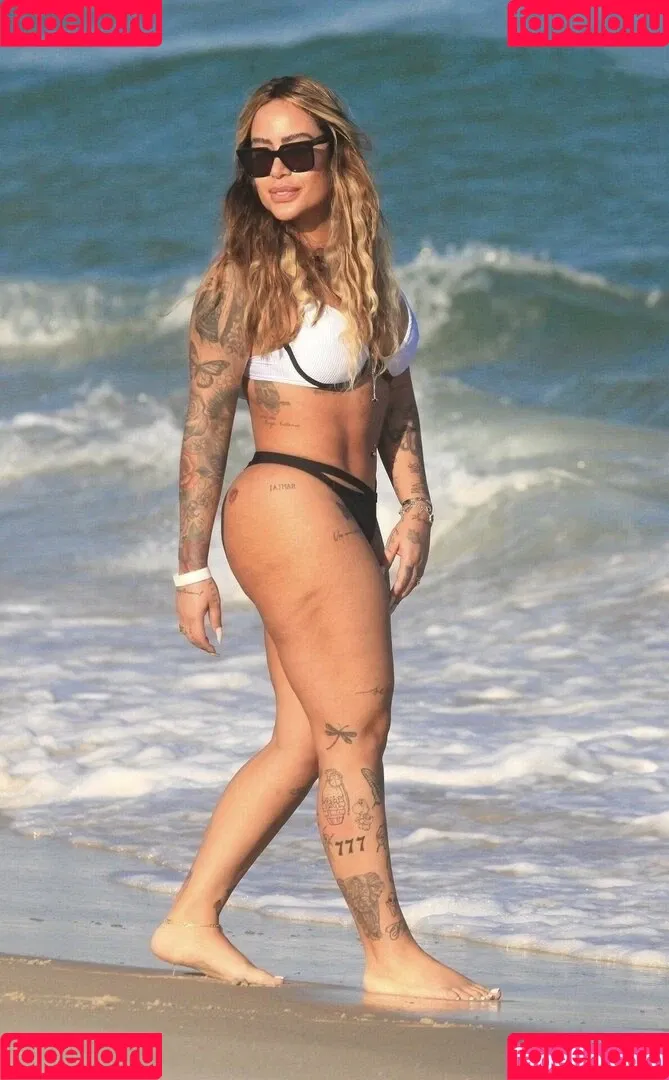 Rafaella Santos Onlyfans Photo Gallery 