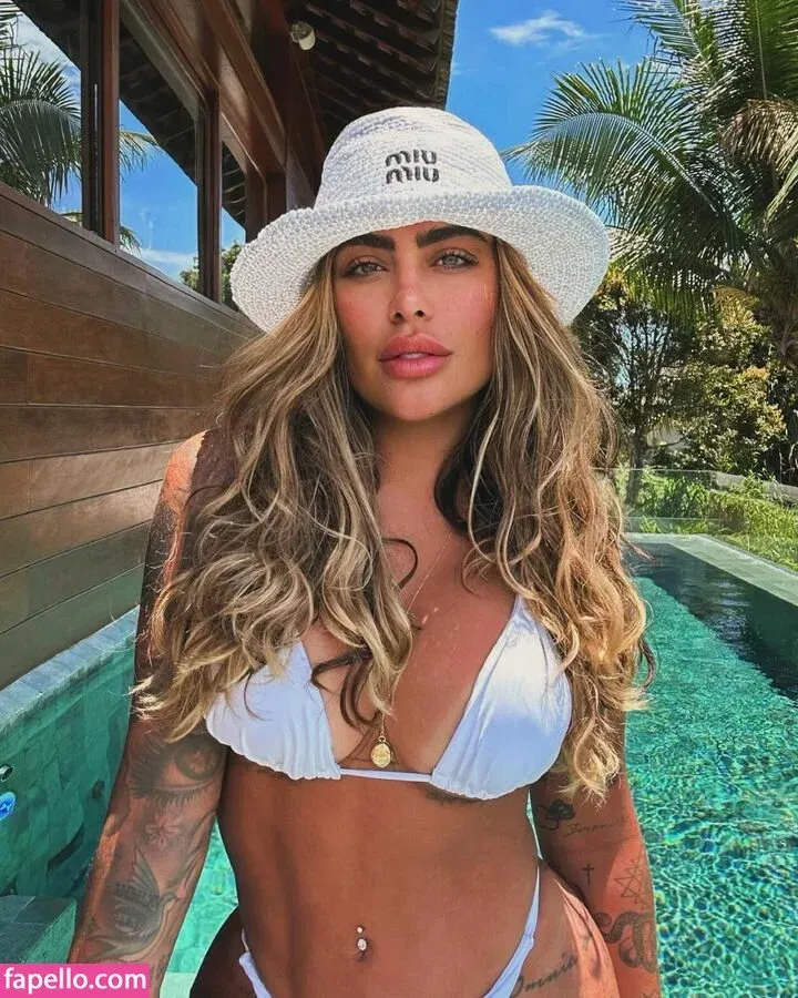 Rafaella Santos Onlyfans Photo Gallery 