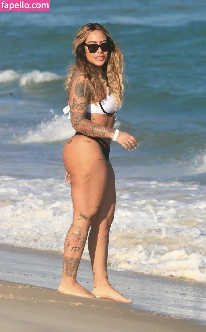 Rafaella Santos Onlyfans Photo Gallery 