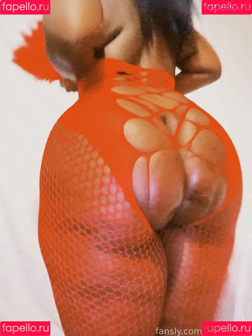 melanin.babe Onlyfans Photo Gallery 