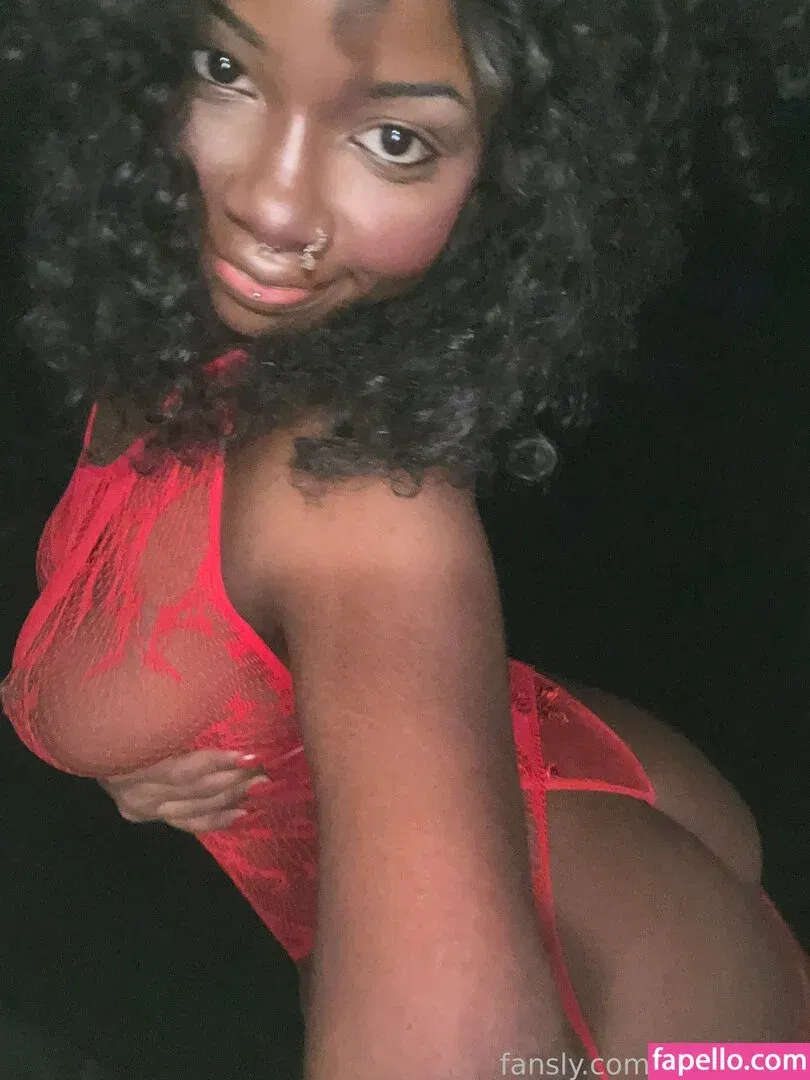 melanin.babe Onlyfans Photo Gallery 