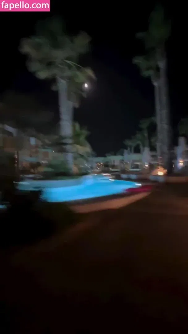 Isla Traquair Onlyfans Photo Gallery 