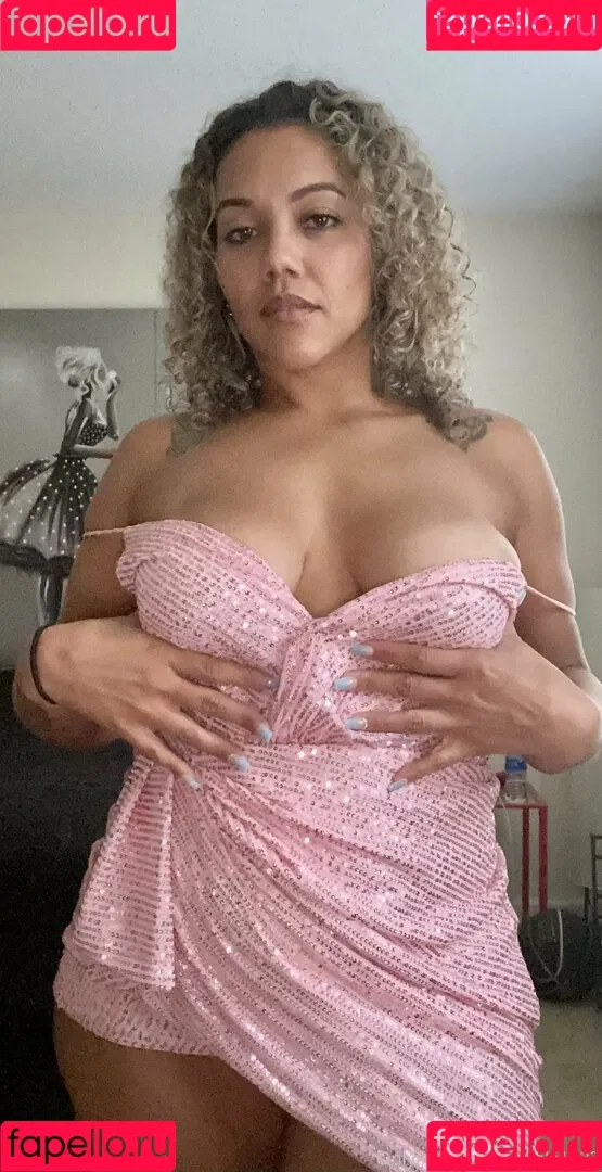 nickole1022 Onlyfans Photo Gallery 