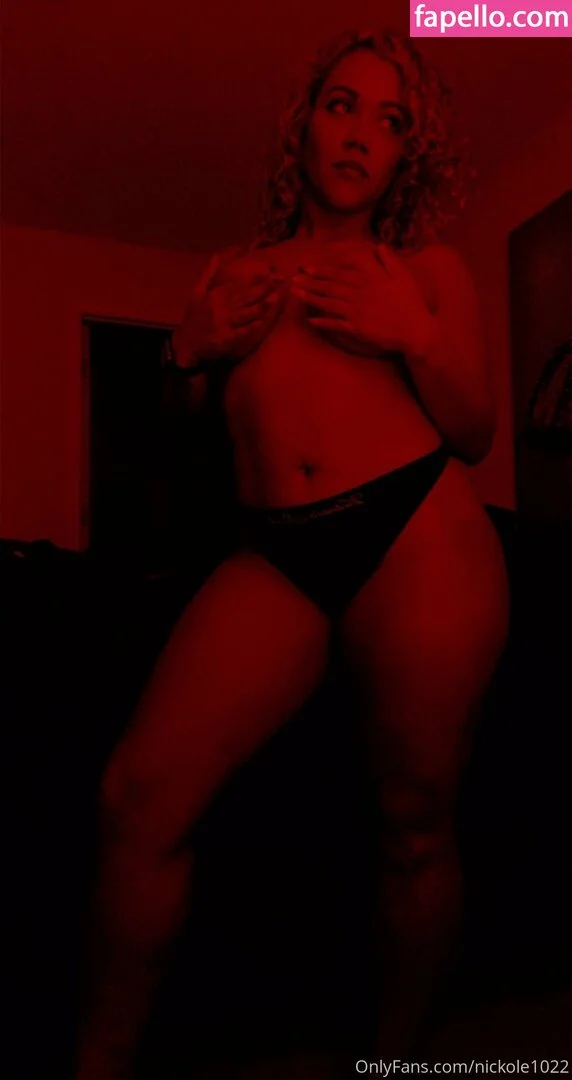 nickole1022 Onlyfans Photo Gallery 