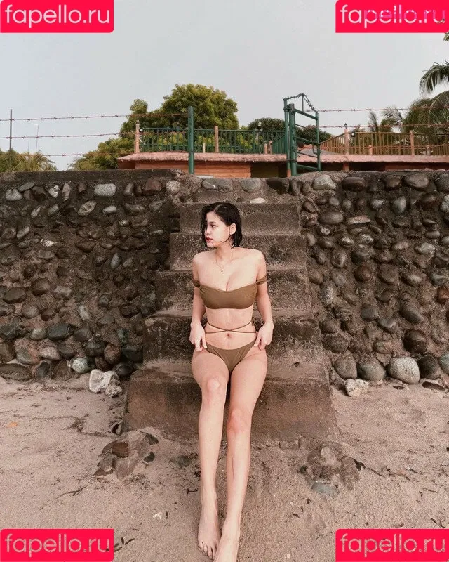 Criselda Alvarez Onlyfans Photo Gallery 