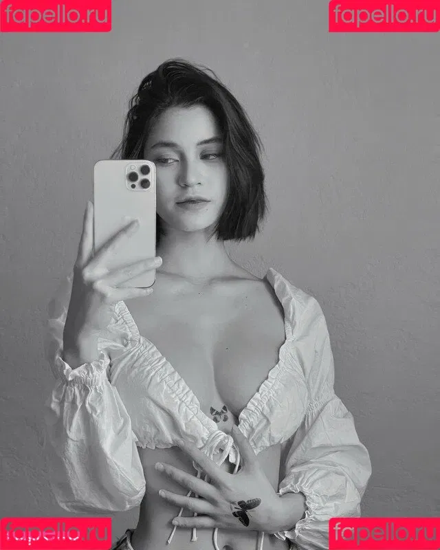 Criselda Alvarez Onlyfans Photo Gallery 