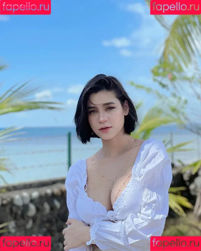 Criselda Alvarez Onlyfans Photo Gallery 