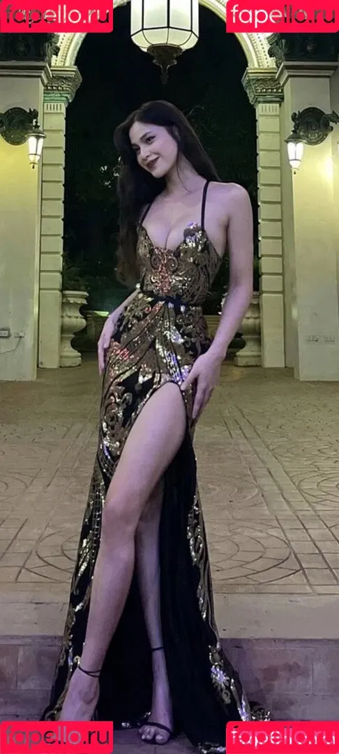 Criselda Alvarez Onlyfans Photo Gallery 