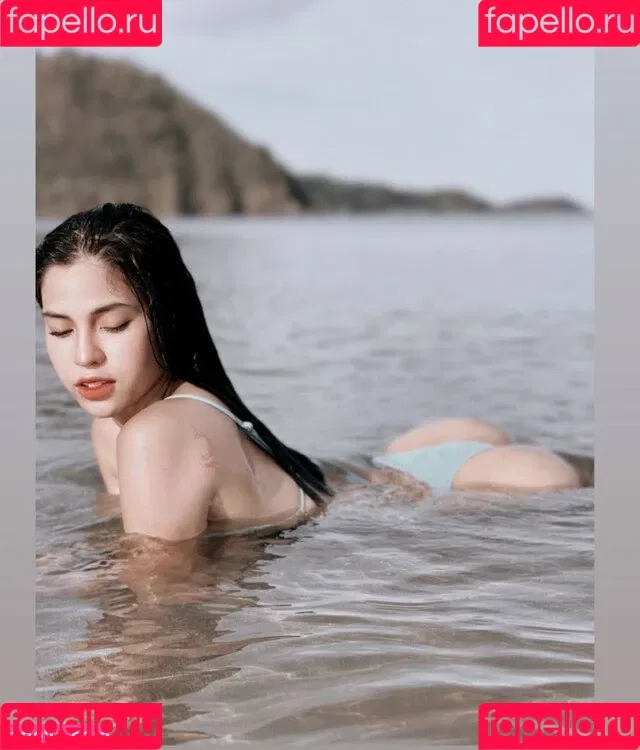 Criselda Alvarez Onlyfans Photo Gallery 