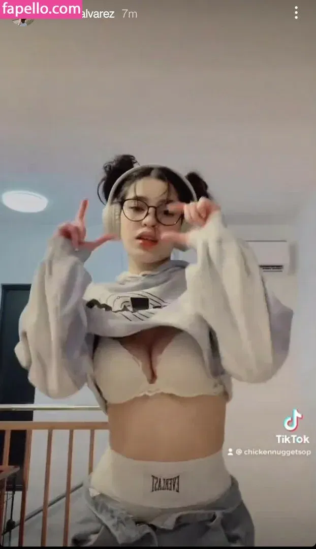 Criselda Alvarez Onlyfans Photo Gallery 