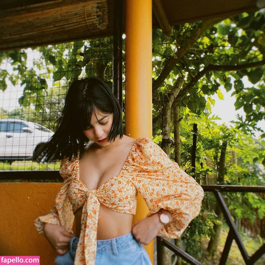 Criselda Alvarez Onlyfans Photo Gallery 