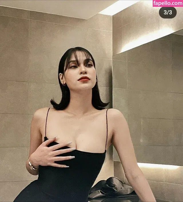 Criselda Alvarez Onlyfans Photo Gallery 