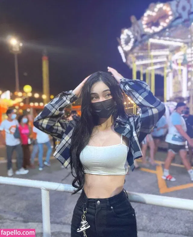 Criselda Alvarez Onlyfans Photo Gallery 