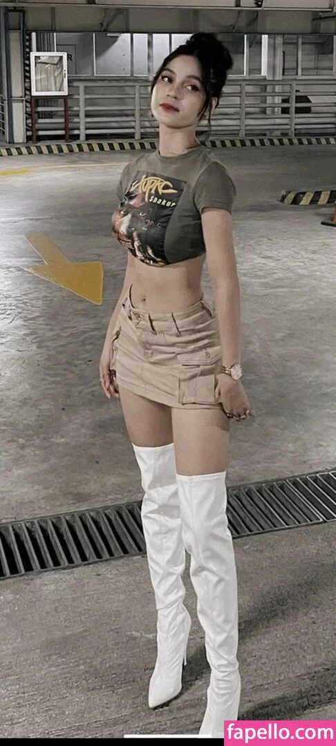 Criselda Alvarez Onlyfans Photo Gallery 