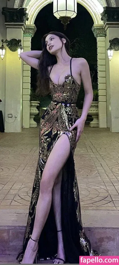 Criselda Alvarez Onlyfans Photo Gallery 