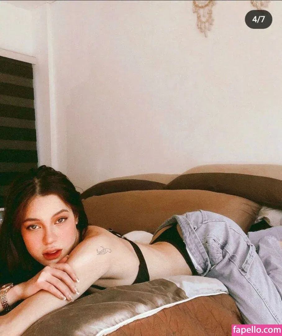 Criselda Alvarez Onlyfans Photo Gallery 