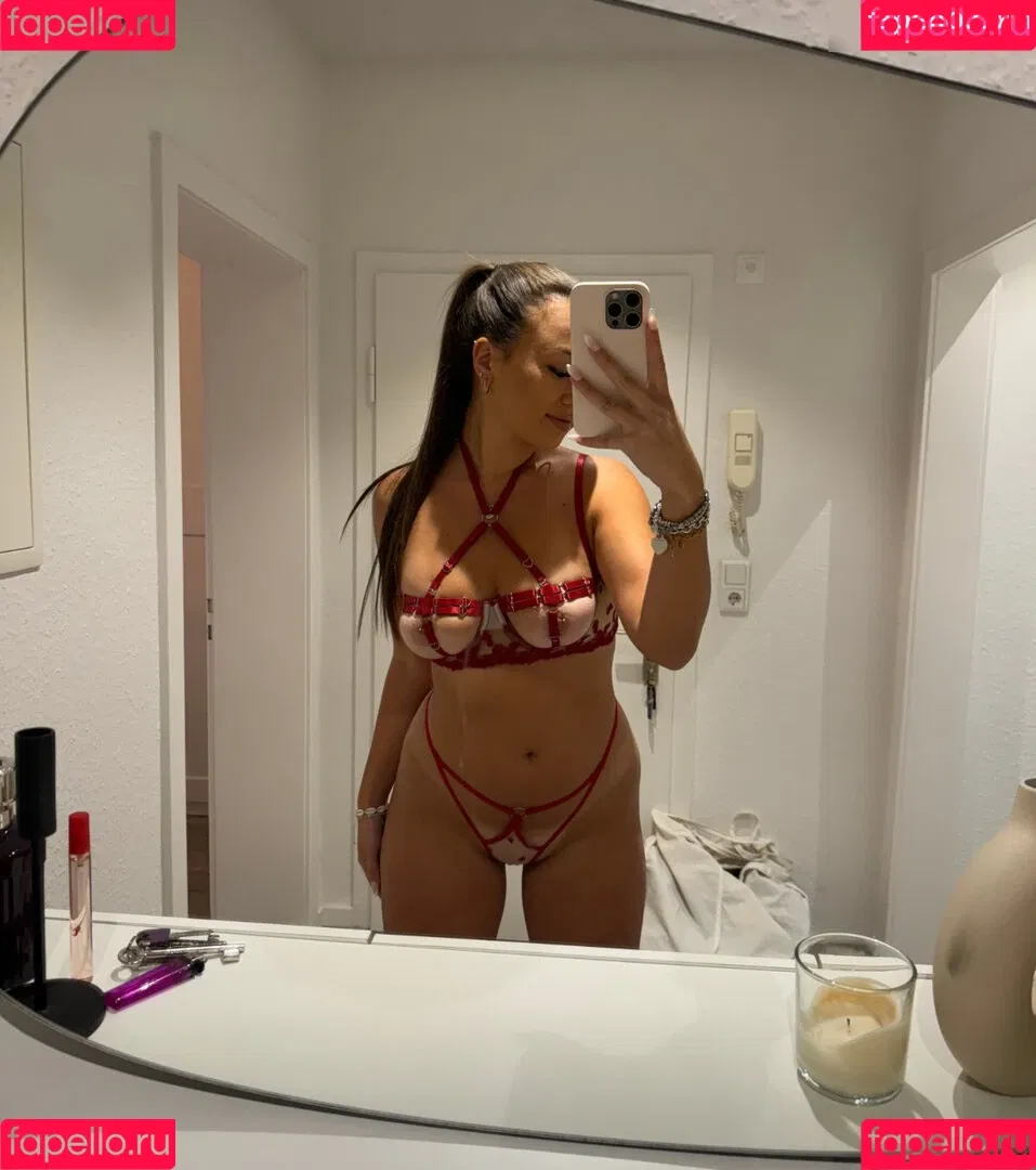 Vanessajolie Onlyfans Photo Gallery 