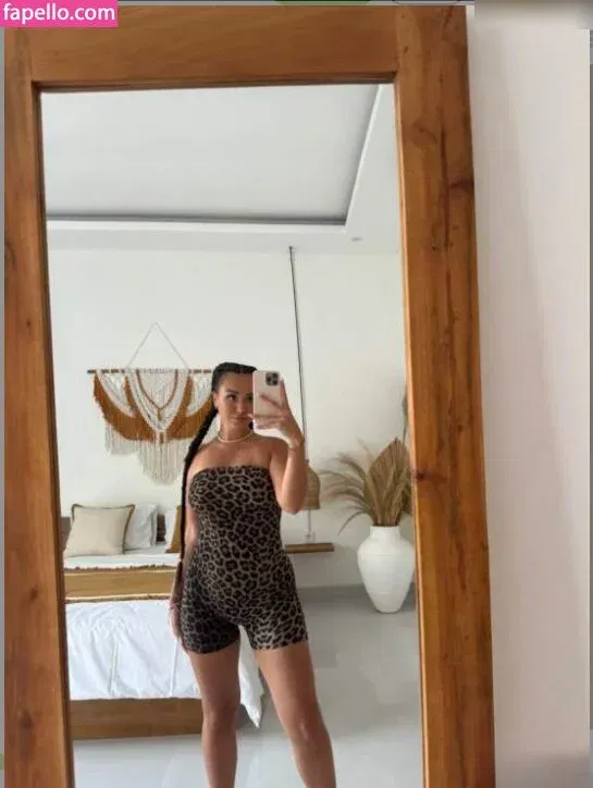 Vanessajolie Onlyfans Photo Gallery 