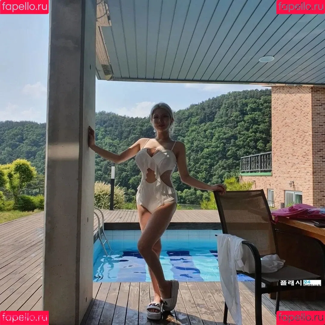ishimimugi Onlyfans Photo Gallery 