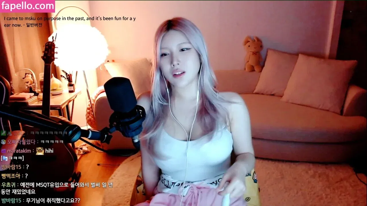 ishimimugi Onlyfans Photo Gallery 