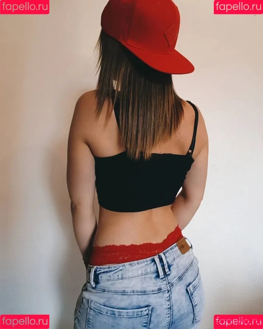 lea.srkrts Onlyfans Photo Gallery 