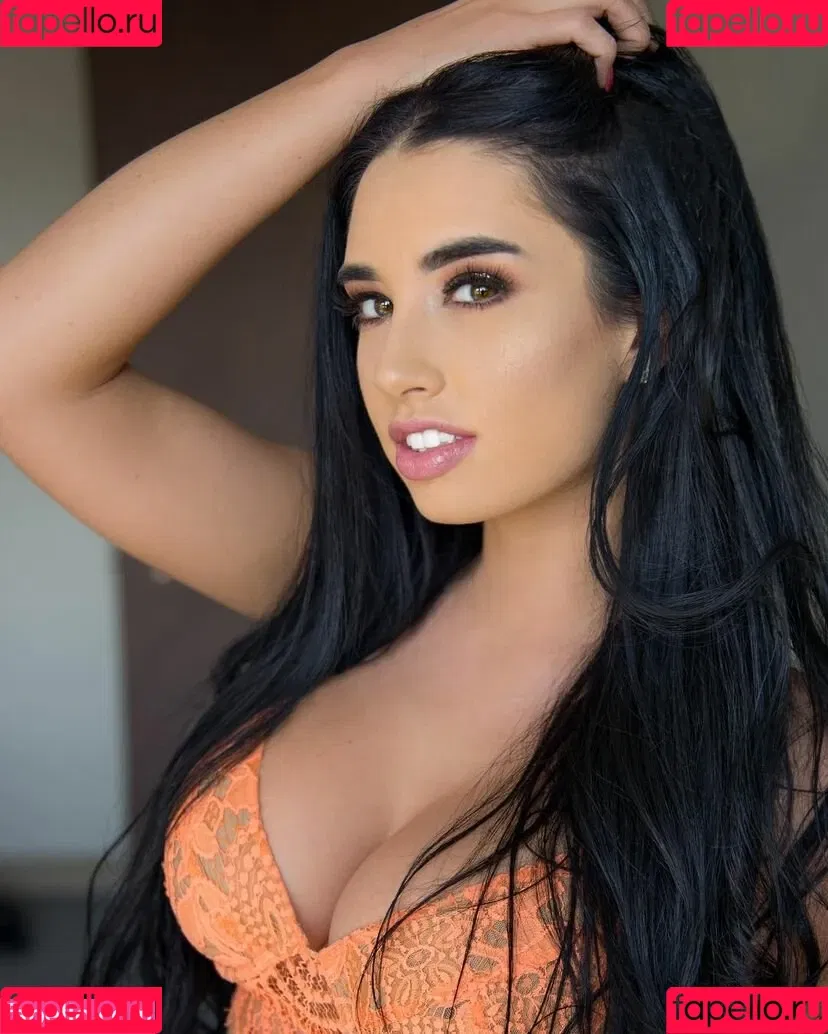parisdylan550 Onlyfans Photo Gallery 