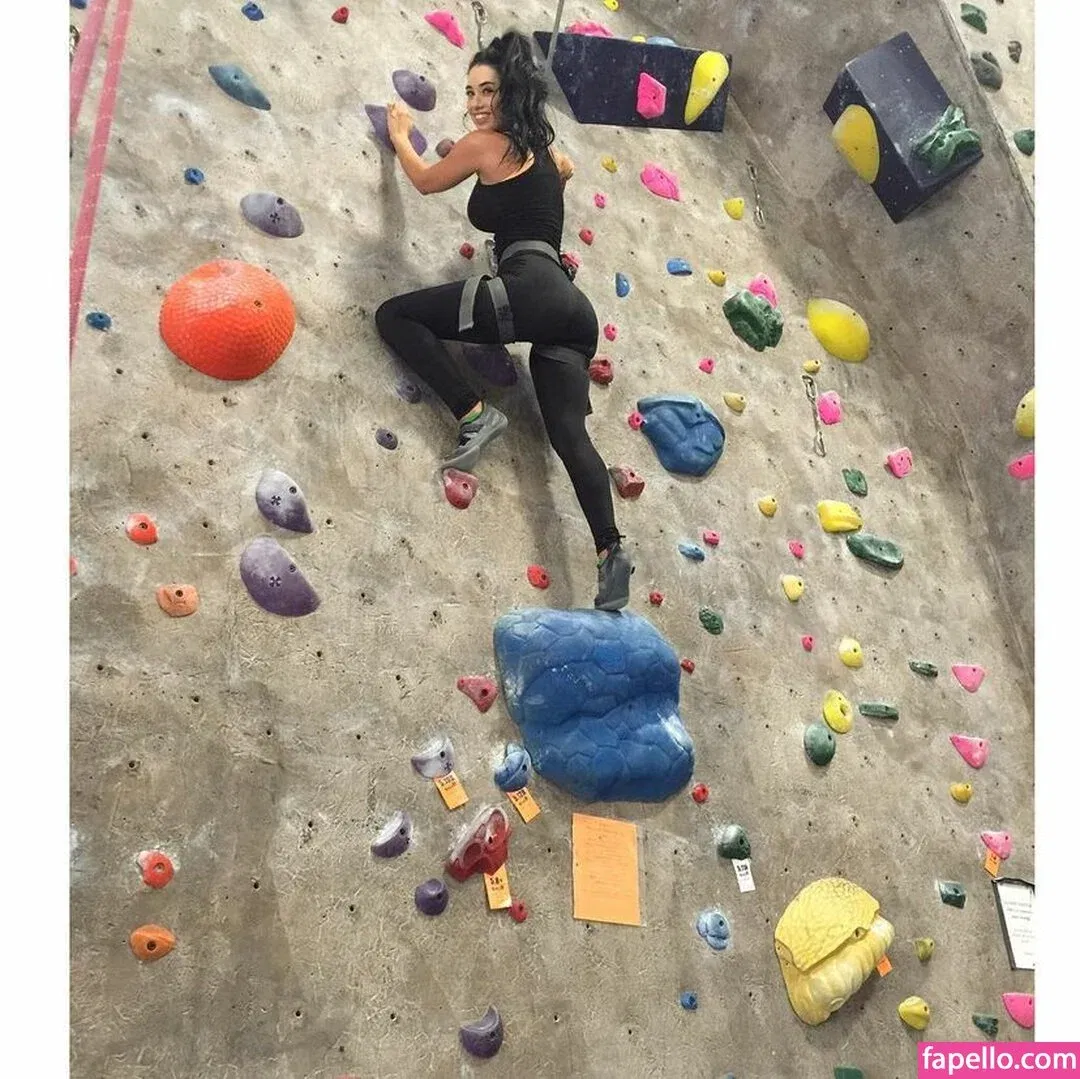 parisdylan550 Onlyfans Photo Gallery 