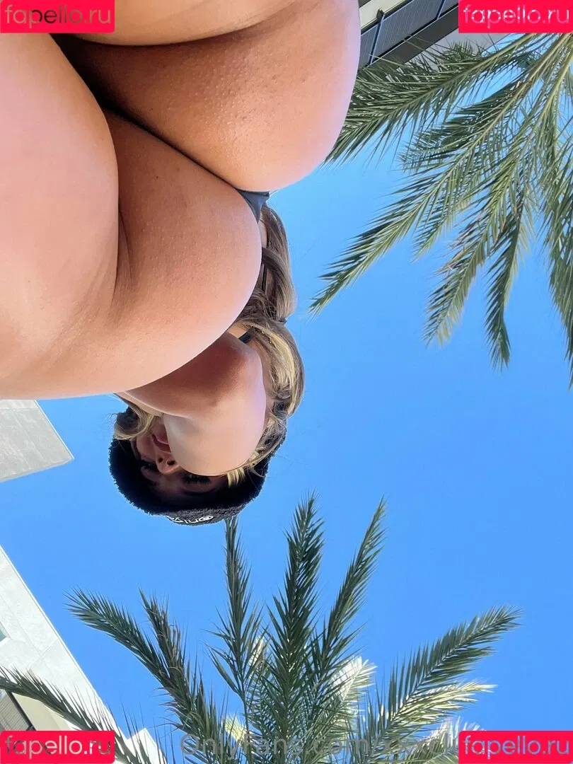 Xxxclusiveyaz Onlyfans Photo Gallery 