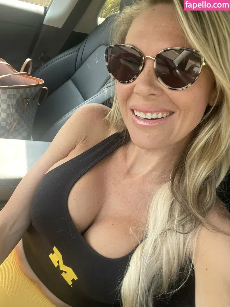 Michellek4040 Onlyfans Photo Gallery 