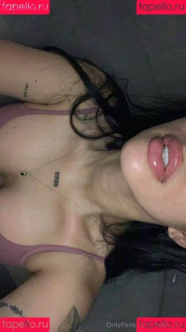 Zelda Sky Onlyfans Photo Gallery 