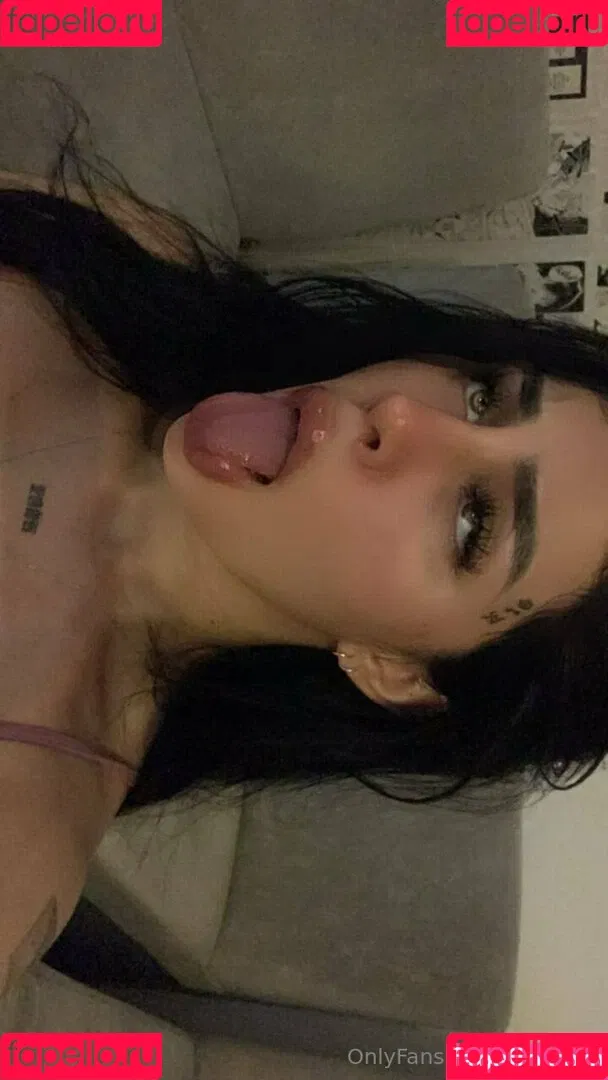 Zelda Sky Onlyfans Photo Gallery 