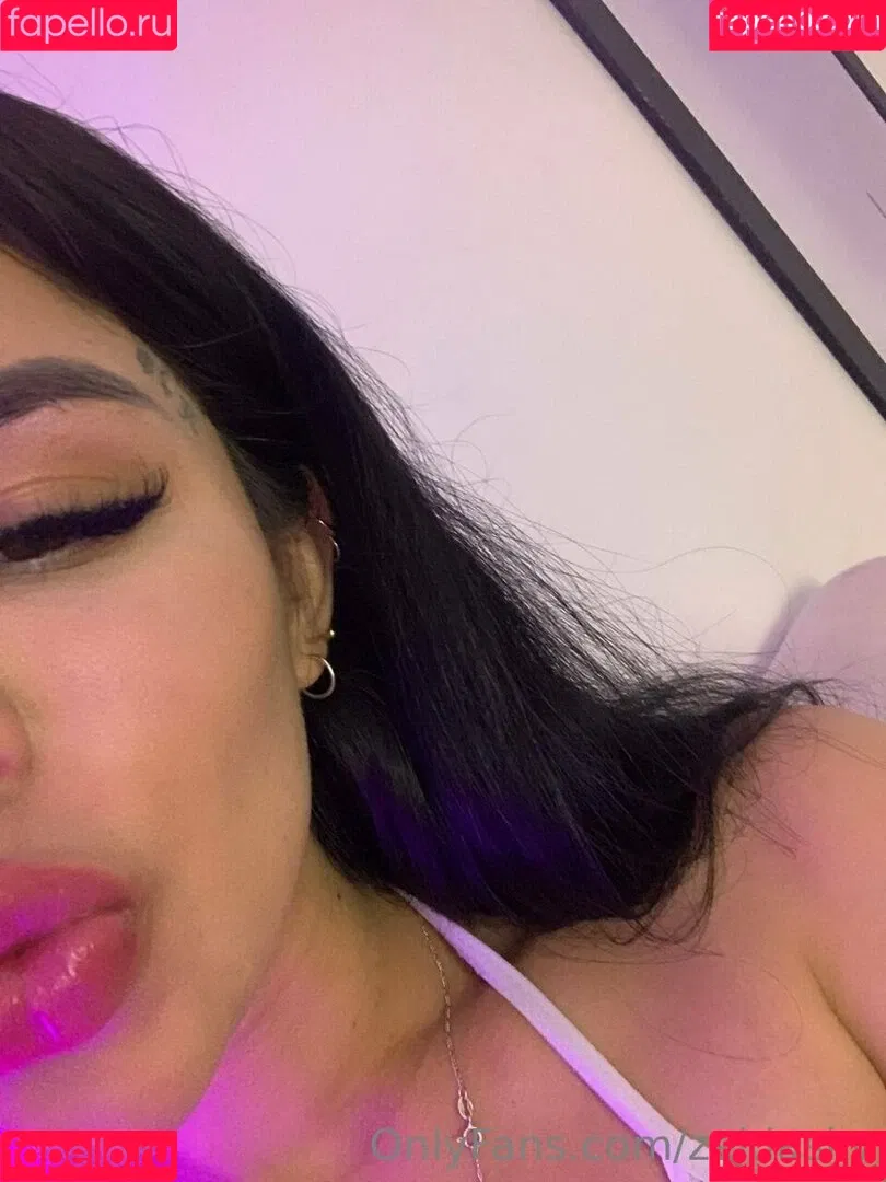 Zelda Sky Onlyfans Photo Gallery 