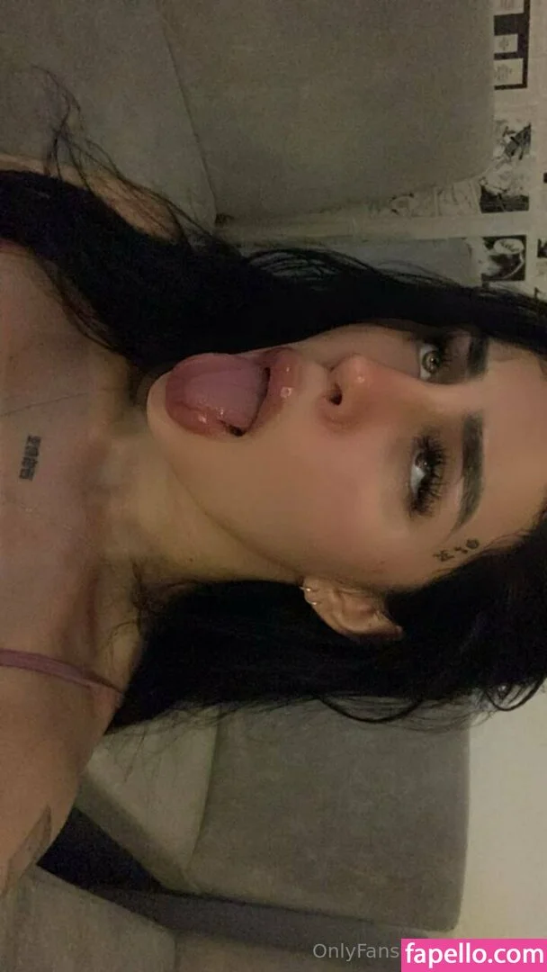 Zelda Sky Onlyfans Photo Gallery 